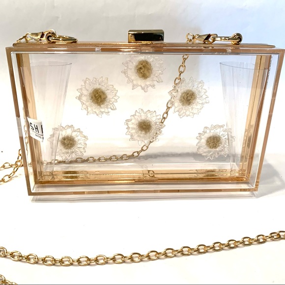 SHEIN Handbags - Shein Acrylic Floral Decor Box Bag